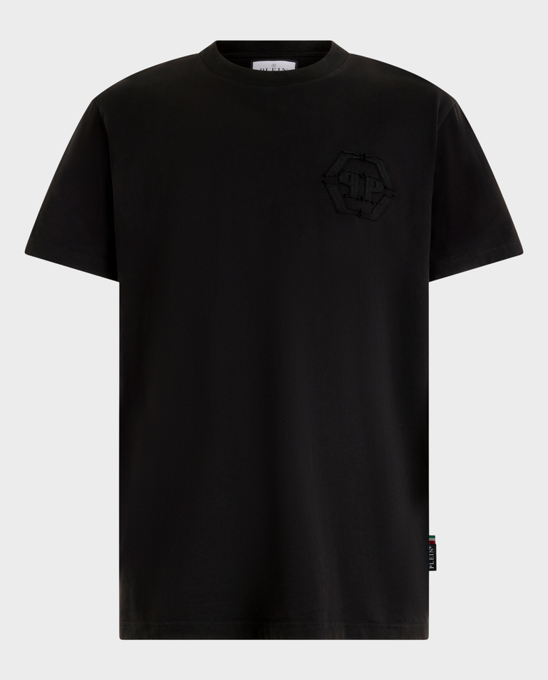 Czarny t-shirt z haftowanym logo