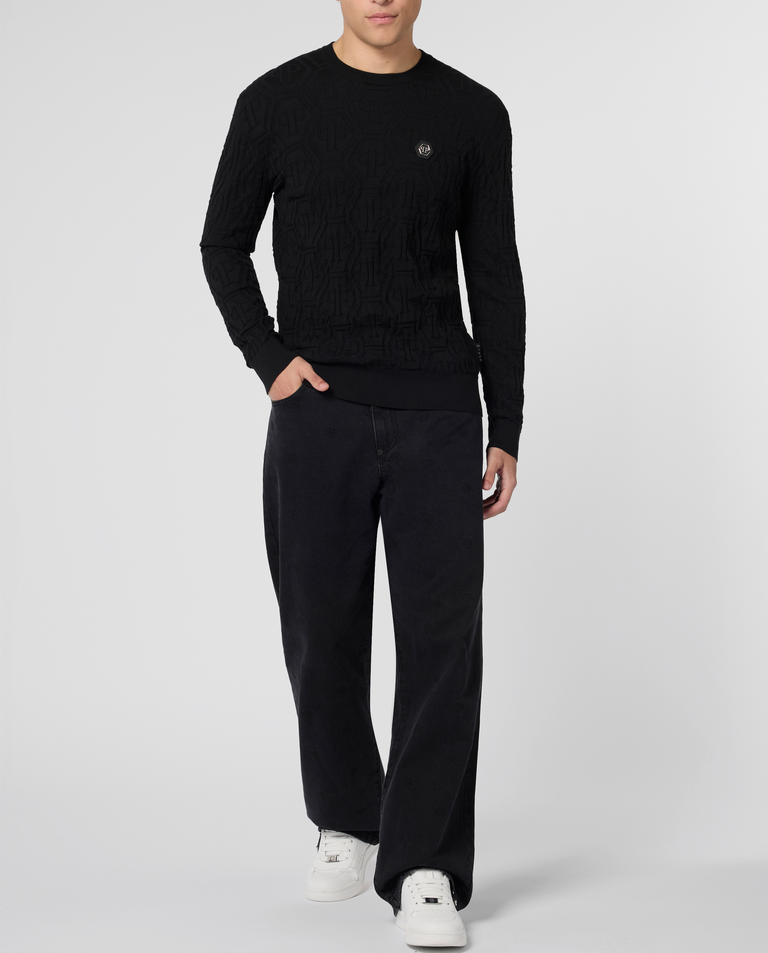 Czarny sweter z monogramem - Image #3