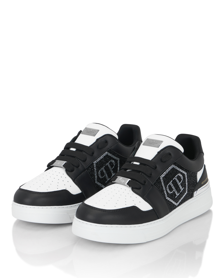 Czarno-białe sneakersy Crystal Hexagon - Image #2