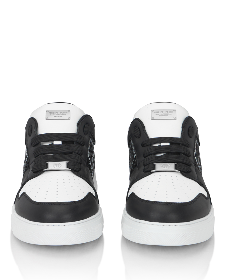 Czarno-białe sneakersy Crystal Hexagon - Image #4