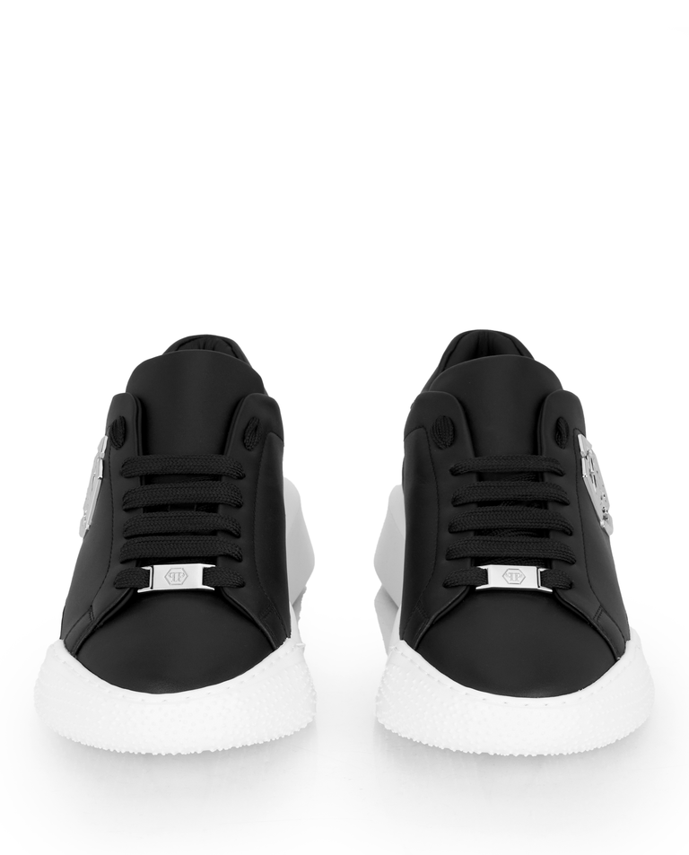 Czarne sneakersy na kontrastowej podeszwie Godzilla Runner Hexagon - Image #3