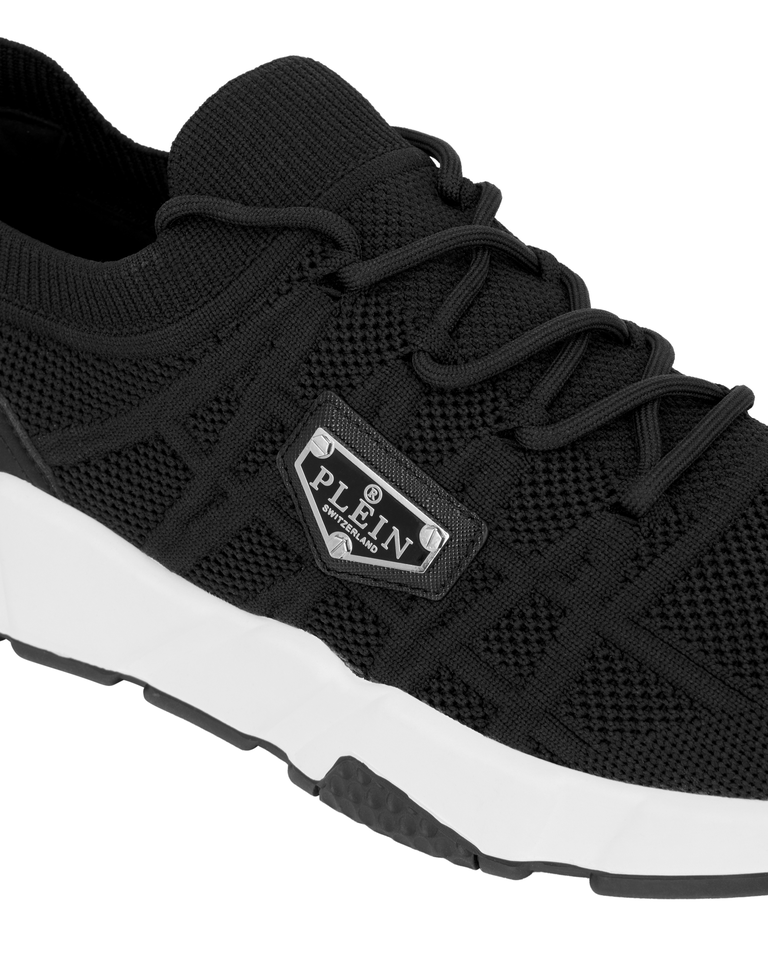 Czarne sneakersy Triangle - Image #6
