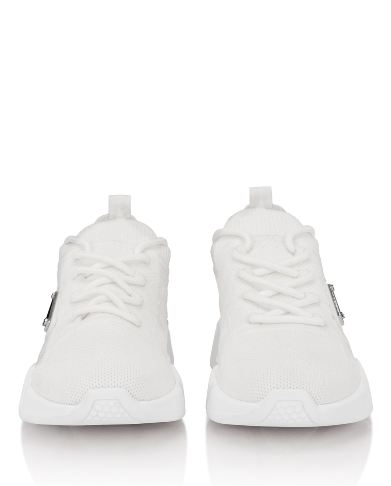 Białe sneakersy Triangle - Image #4