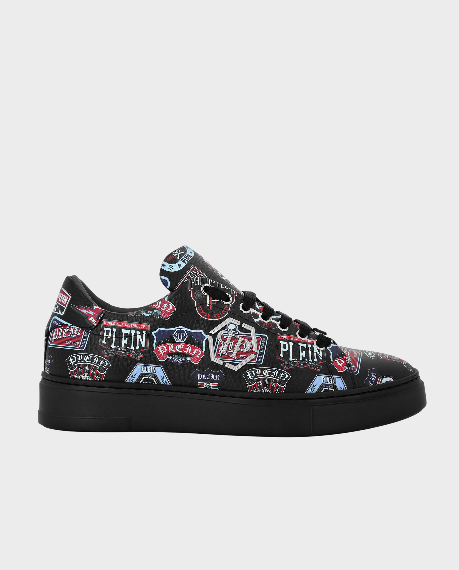 Czarne sneakersy z naszywkami Carson - Image #0