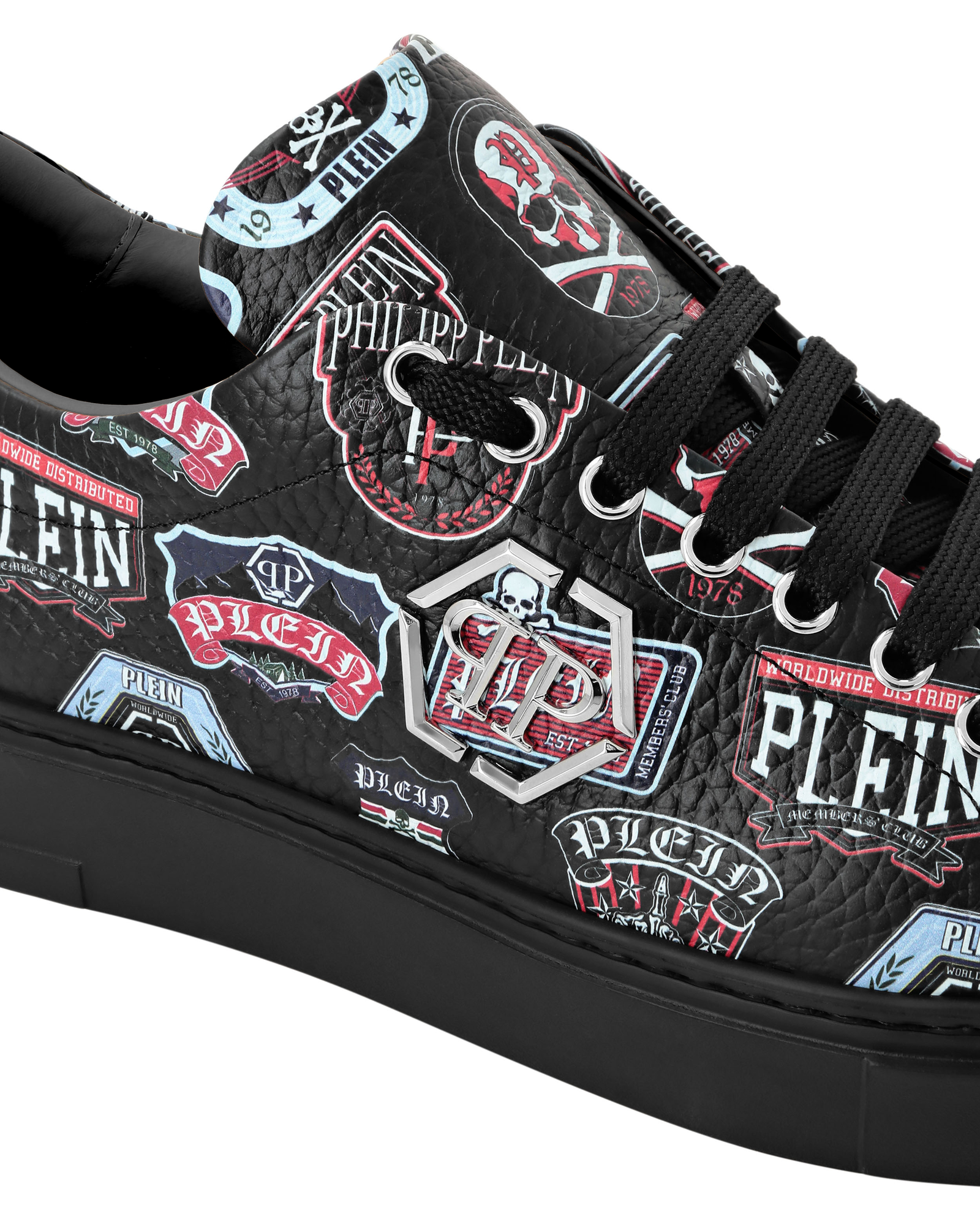 Czarne sneakersy z naszywkami Carson - Image #3