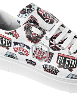 Białe sneakersy z naszywkami Carson - Image #3