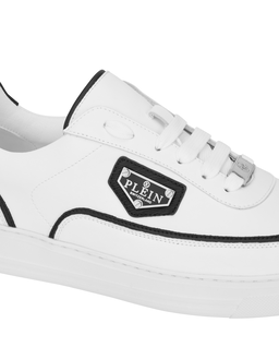 Białe sneakersy Triangle - Image #7