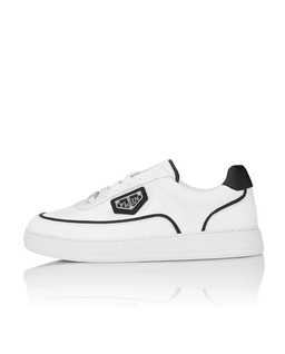 Białe sneakersy Triangle - Image #3