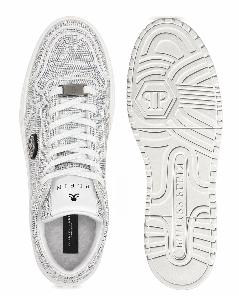 Białe sneakersy z kryształkami Predator V2 Strass - Image #8