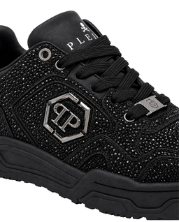 Czarne sneakersy Predator V2 Strass - Image #2