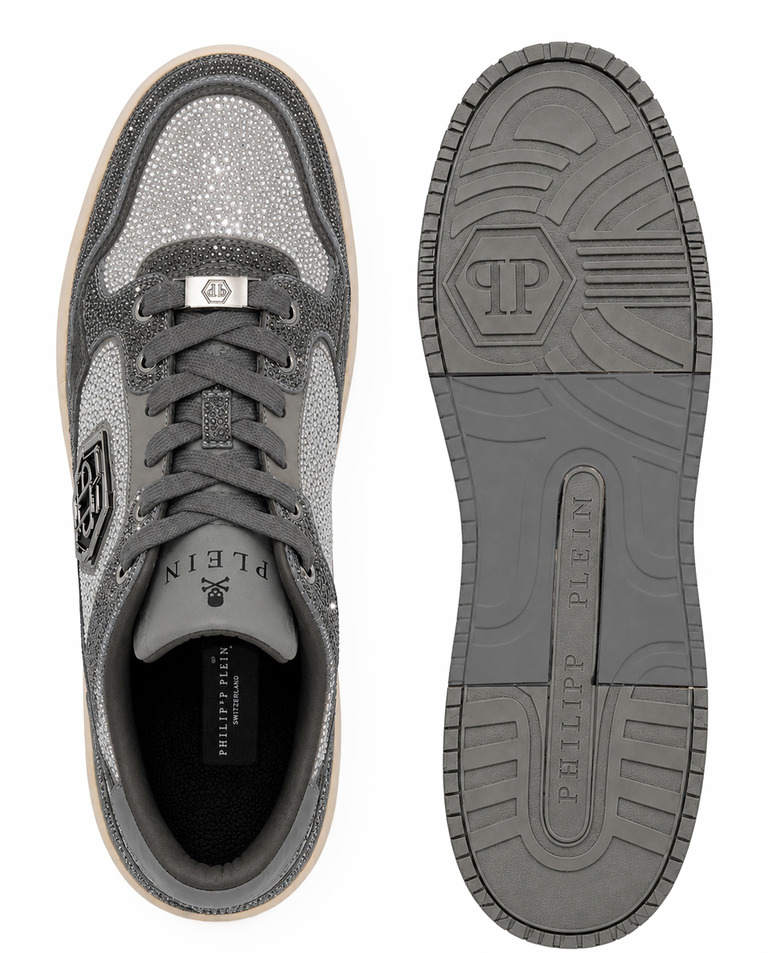 Szare sneakersy Predator V2 Strass - Image #7