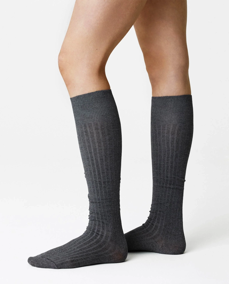 Ciemnoszare podkolanówki Loelle Ribbed
