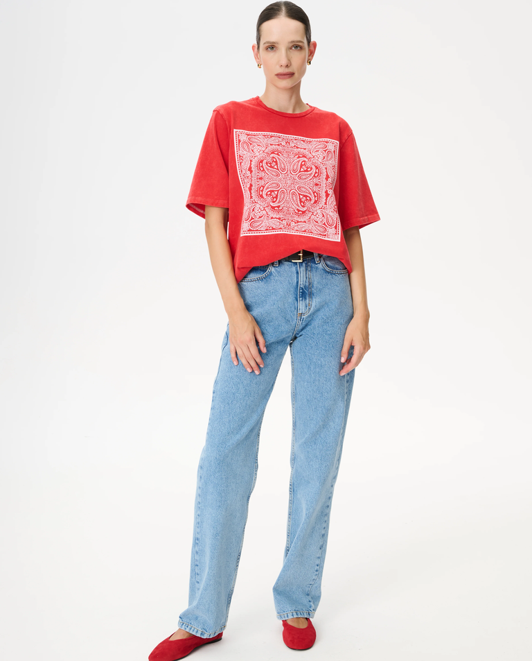 Czerwony t-shirt z nadrukiem Danny