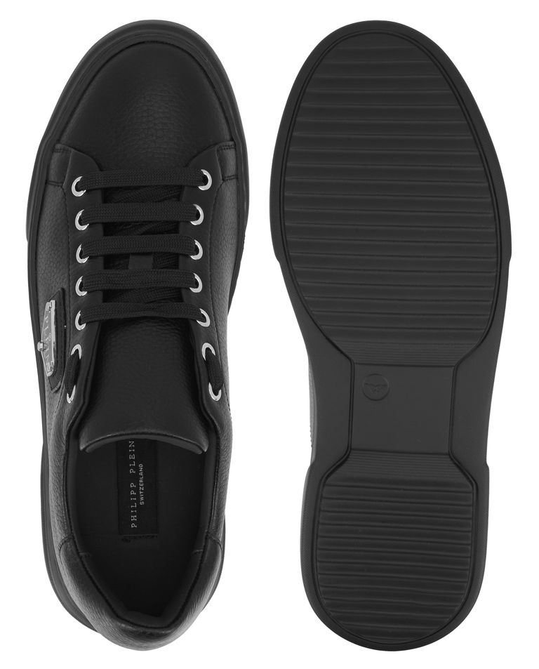 Czarne skórzane sneakersy Iconic - Image #5
