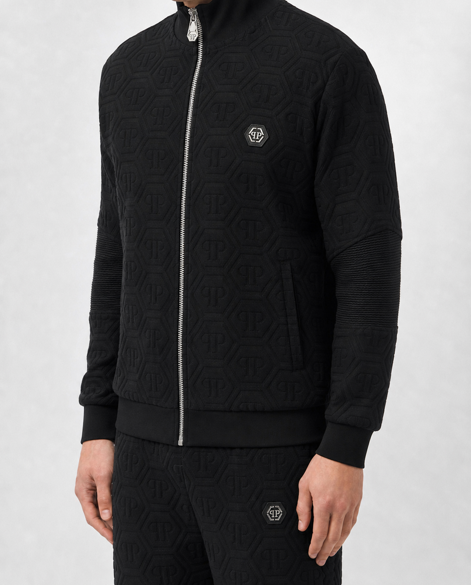 Czarna bluza z monogramem - Image #3