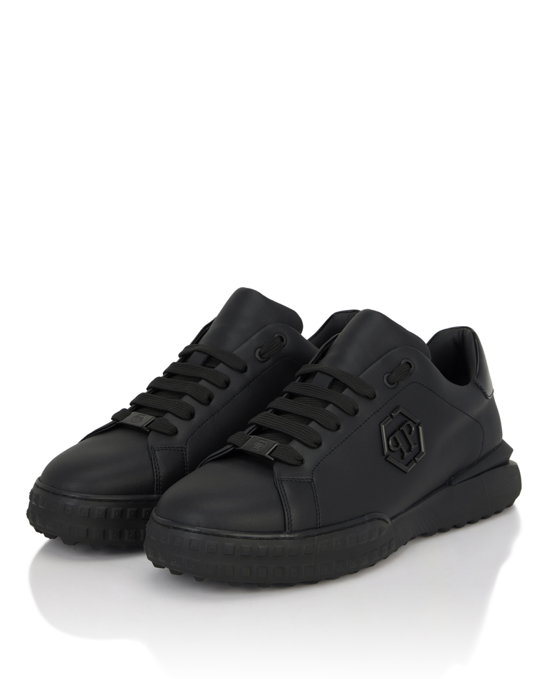 Czarne skórzane sneakersy Low-Top Hexagon - Image #2