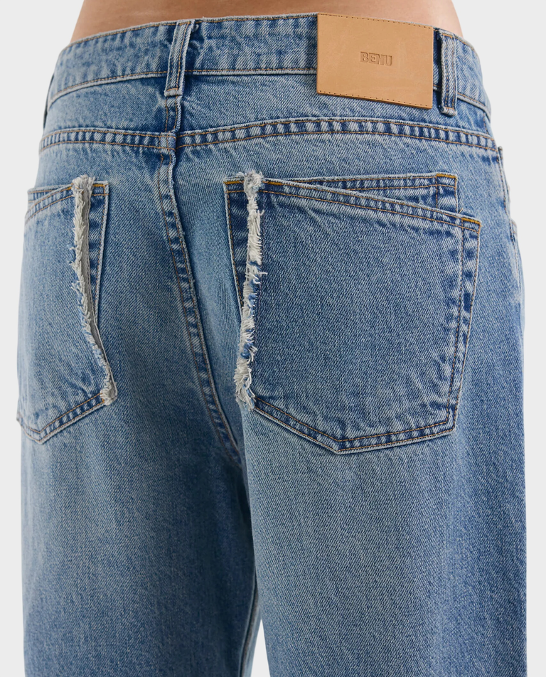 Niebieskie jeansy w stylu Vintage - Image #4
