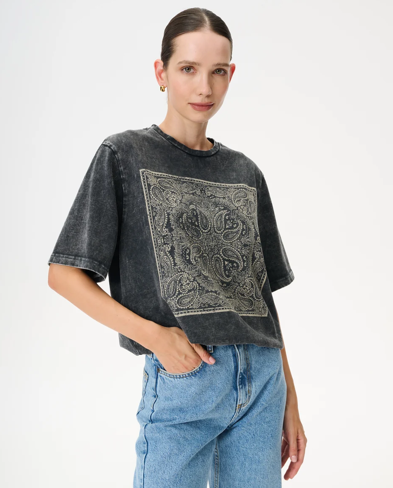 Ciemnoszary t-shirt z nadrukiem Danny