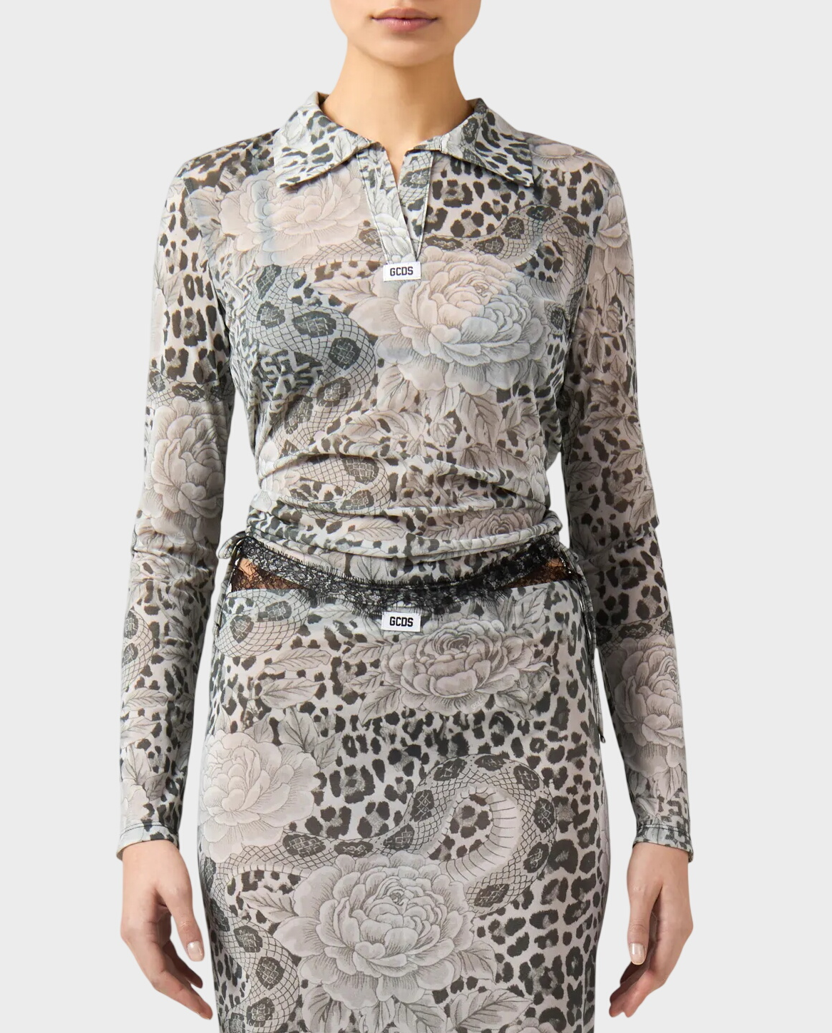 Bluzka z ozdobnym printem - Image #1
