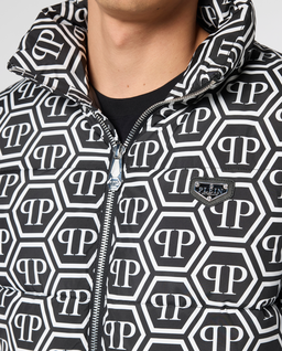 Pikowana kurtka z monogramem - Image #4