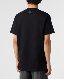 Czarny T-shirt z dekoltem V i haftowanym logo Hexagon - Image #4