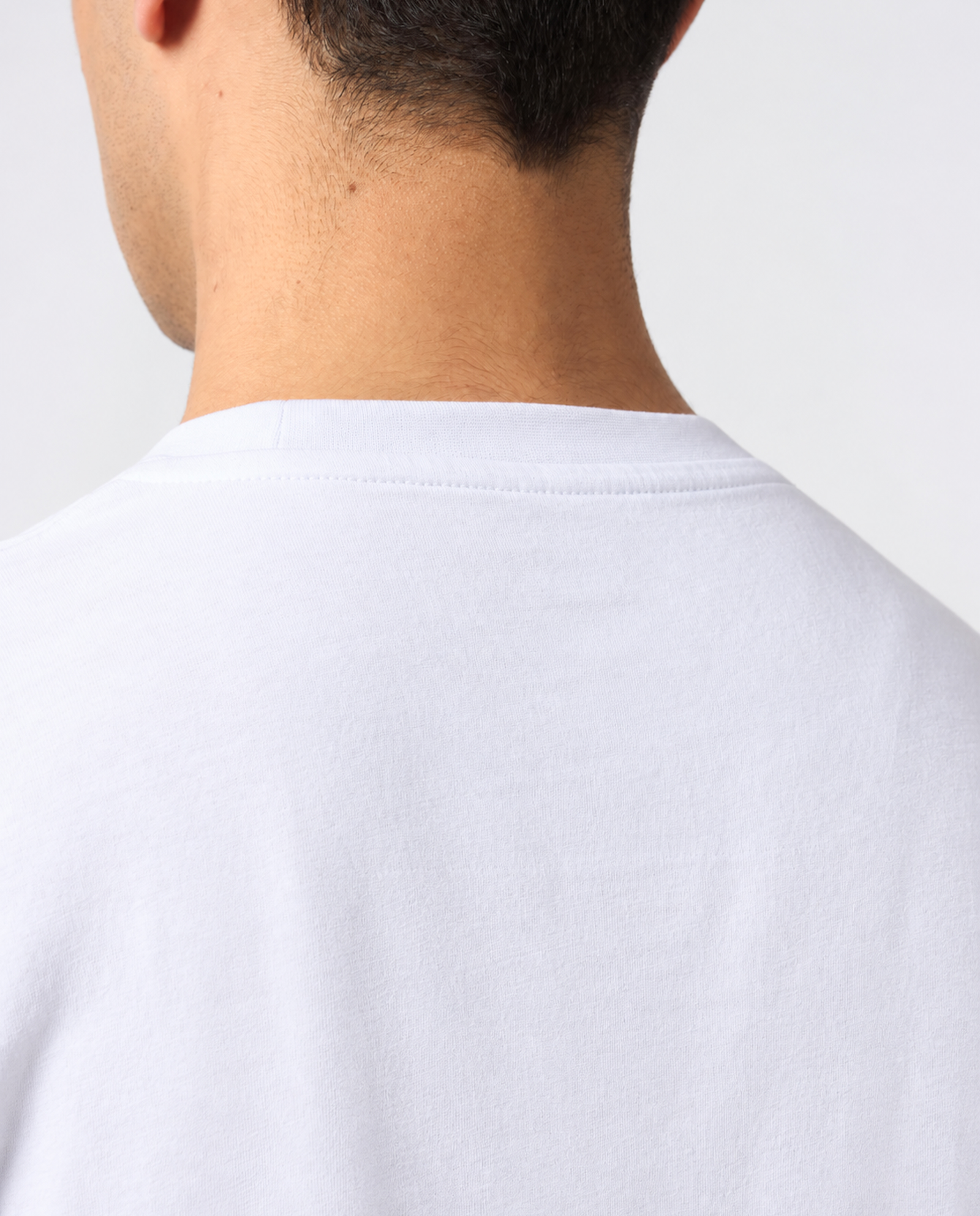 Biały t-shirt z logo - Image #4