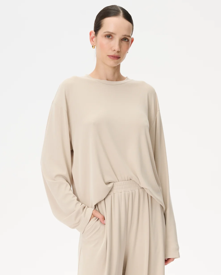 Beżowy longsleeve z wiskozy Anthony