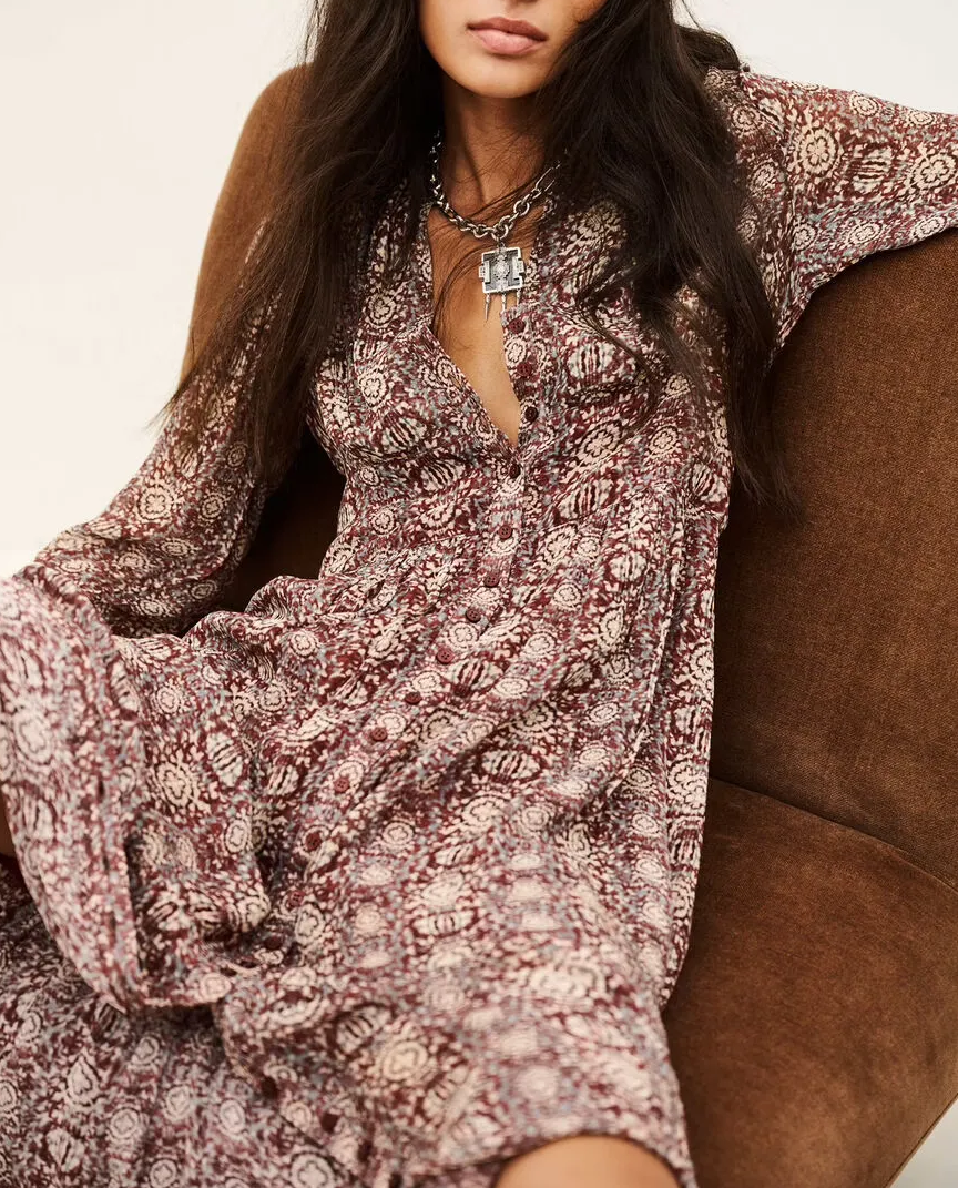 Bordowa sukienka Robe Dazzle - Image #2