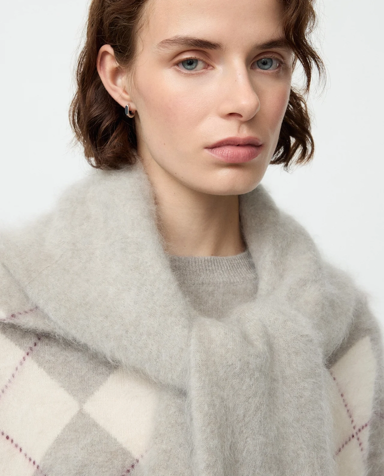 Kaszmirowy sweter w romby - Image #4