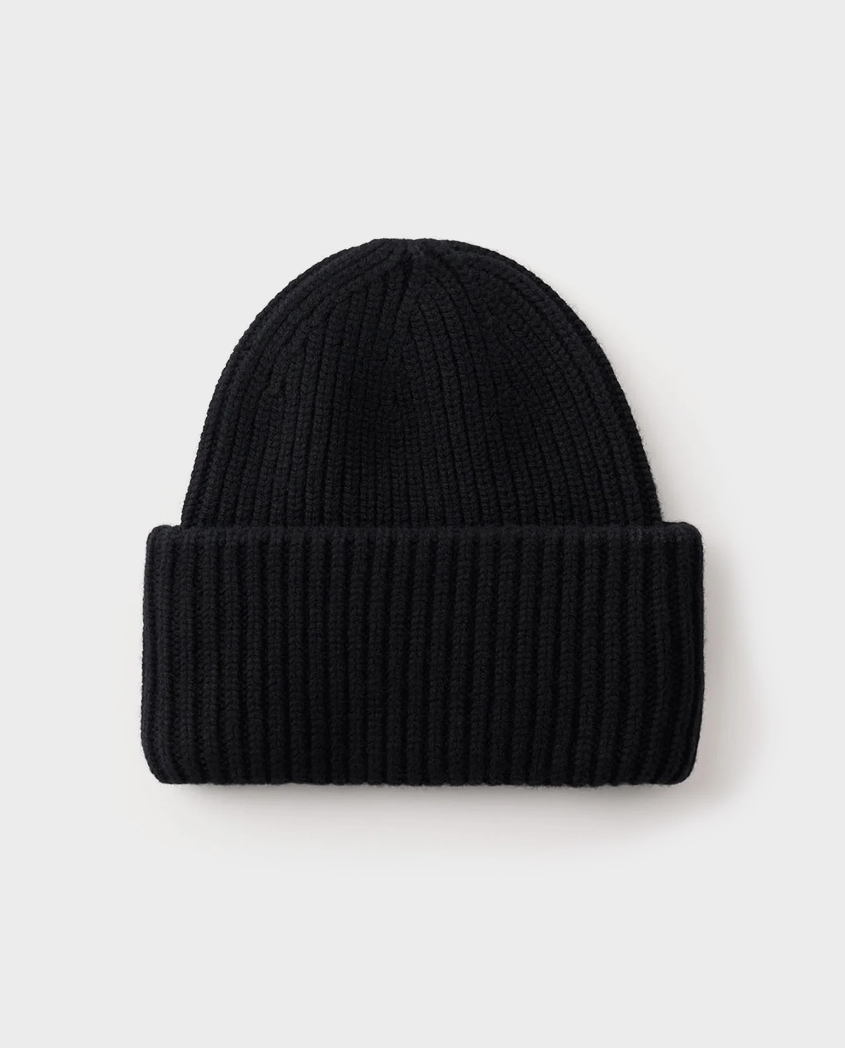 Czarna prążkowana czapka beanie - Image #0