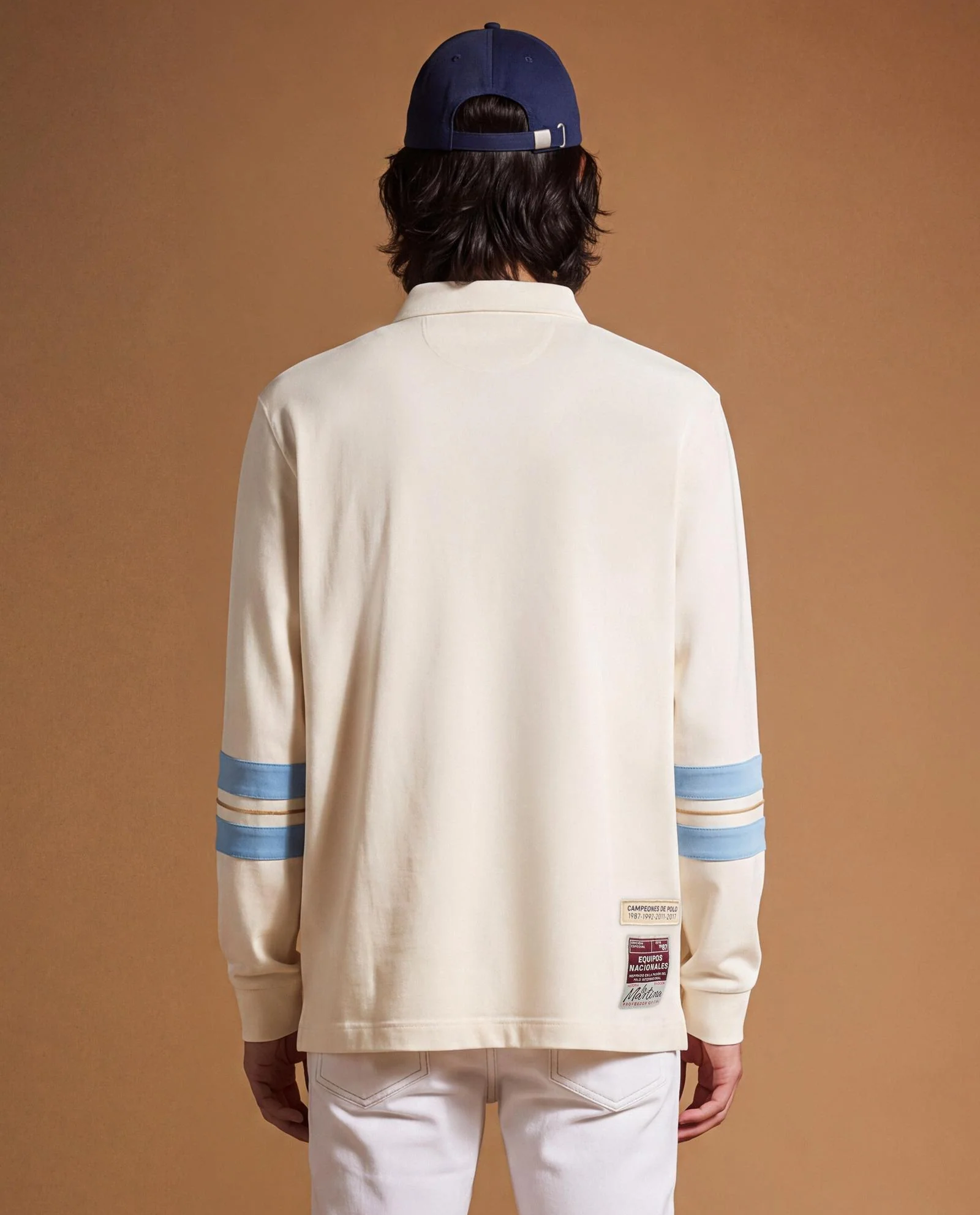 Kremowy bawełniany longsleeve z haftowaniem - Image #3