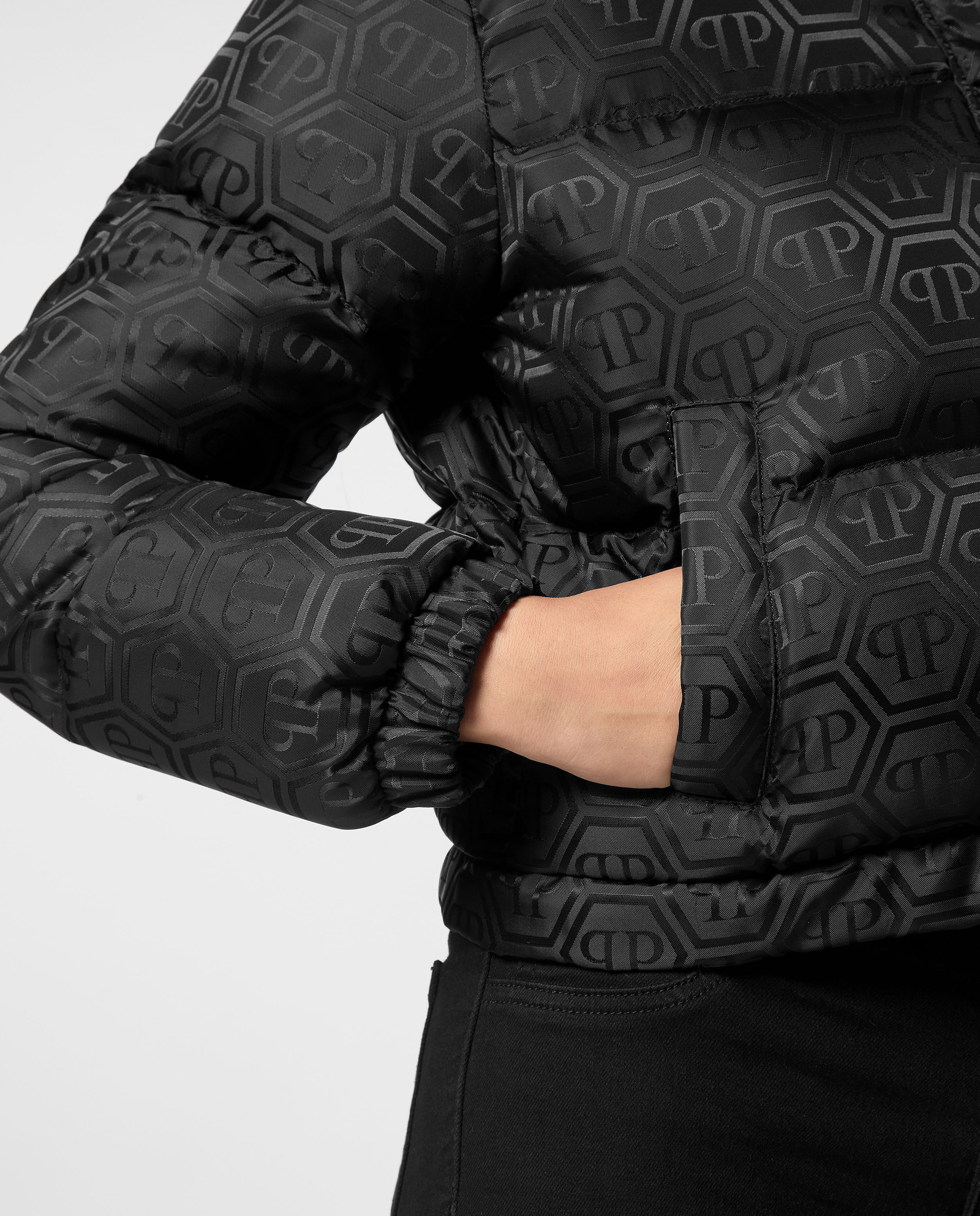 Czarna kurtka puchowa Jacquard Monogram - Image #5