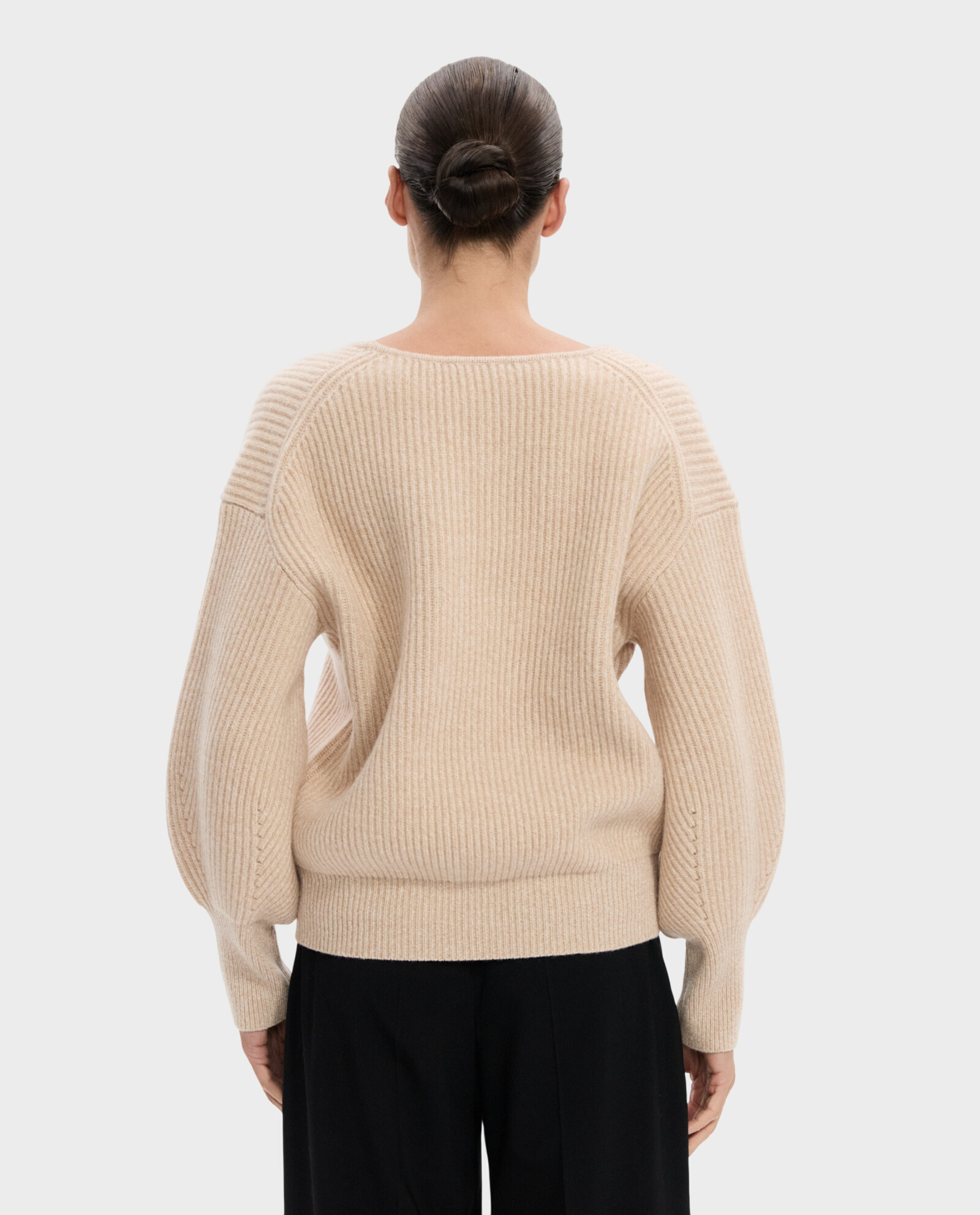 Beżowy sweter z wełny - Image #2