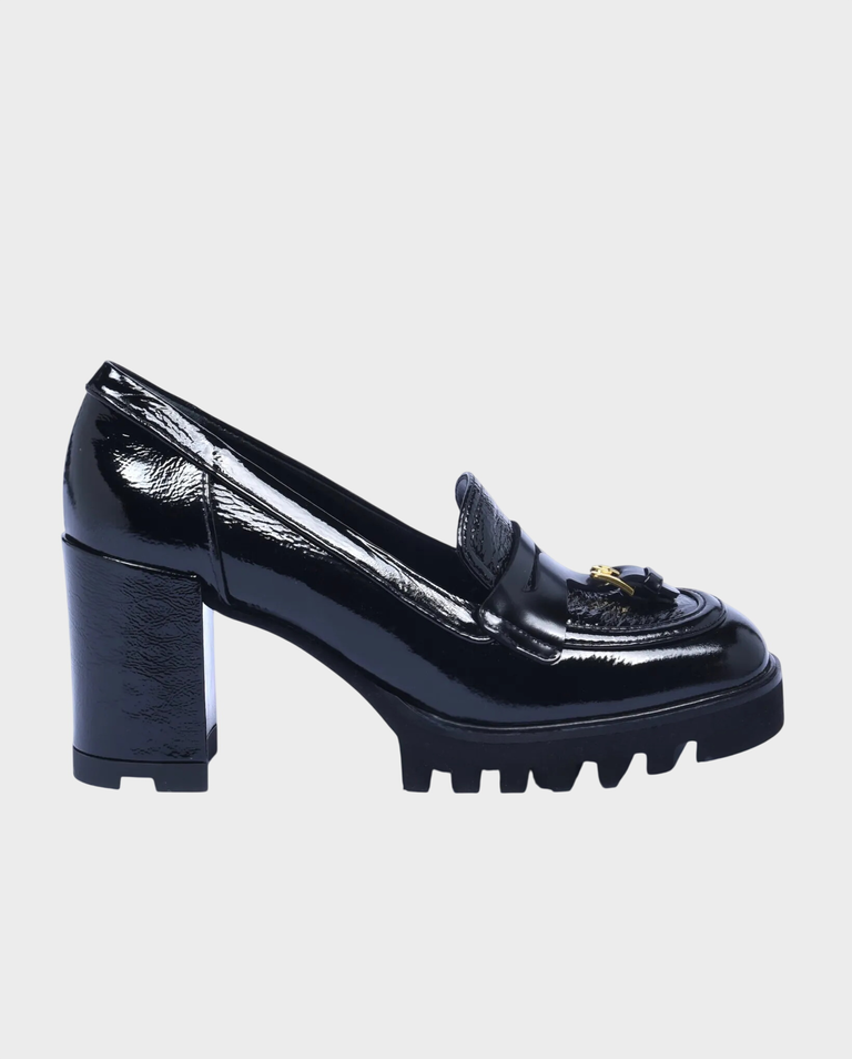 Czarne lakierowane buty na platformie - Image #0