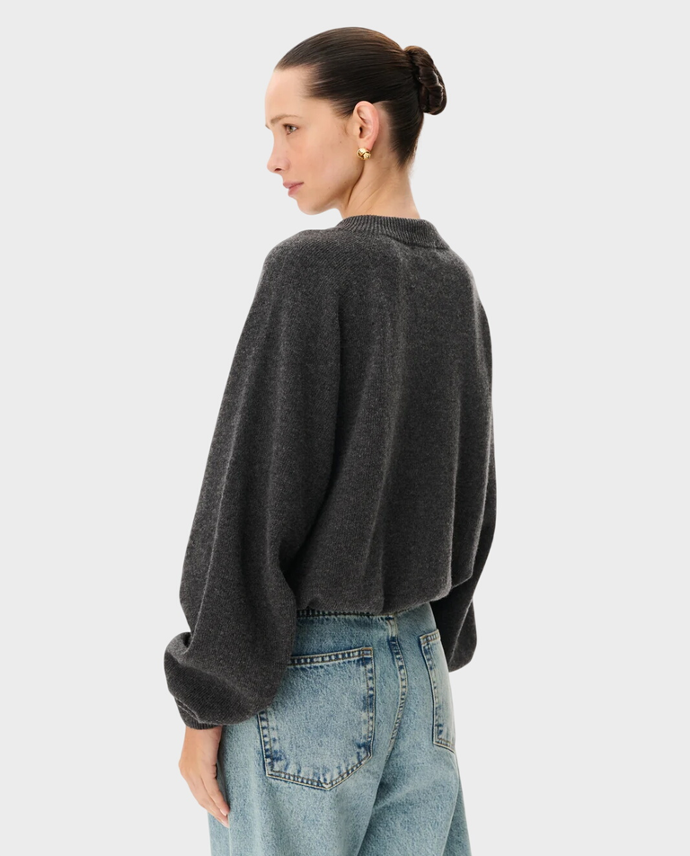 Ciemnoszary sweter z wełny merino Beth - Image #2