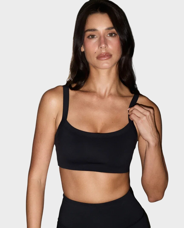 Czarny crop top AirFit