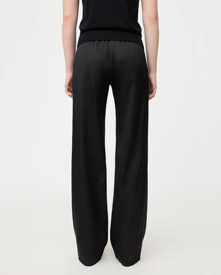 Czarne spodnie Regular Fit - Image #3